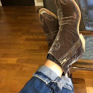 FREE PEOPLE VELVET BARBARY BOOTS